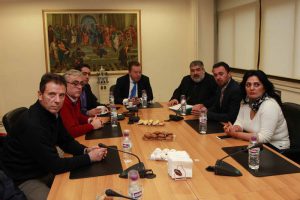 Επίσκεψη του υφυπουργού Αγροτικής Ανάπτυξης Β. Κόκκαλη στον Περιφερειάρχη Δυτικής Μακεδονίας Θ. Καρυπίδη - 1εκ. ευρώ εξασφαλίστηκε για τον κρόκο ανακοίνωσε ο Θ. Καρυπίδης