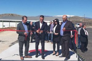 Εγκαινιάστηκε η νέα γεφυροπλάστιγγα του ΤΟΕΒ Μεσοβούνου από τον Περιφερειάρχη Θ. Καρυπίδη. Δρομολογείται η κατασκευή υδροηλεκτρικών σταθμών και σύγχρονου αρδευτικού με χρηματοδότηση της Περιφέρειας Δυτικής Μακεδονίας