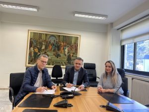 Υπογραφή Σύμβασης για τη Συντήρηση των τμημάτων Ε.Ο. επί των οδών Λαρίσης και Καραμανλή στην πόλη της Κοζάνης από τον Περιφερειάρχη Δυτικής Μακεδονίας 2