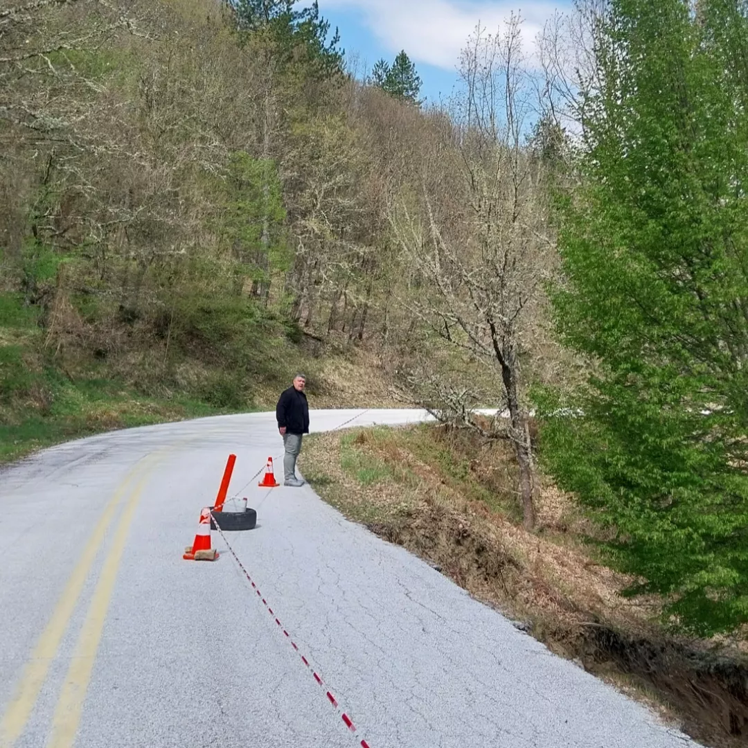 Αυτοψία στον Δίλοφο Βοΐου: Άμεση ανάγκη αποκατάστασης λόγω επικινδυνότητας της δημοτικής οδού #3
