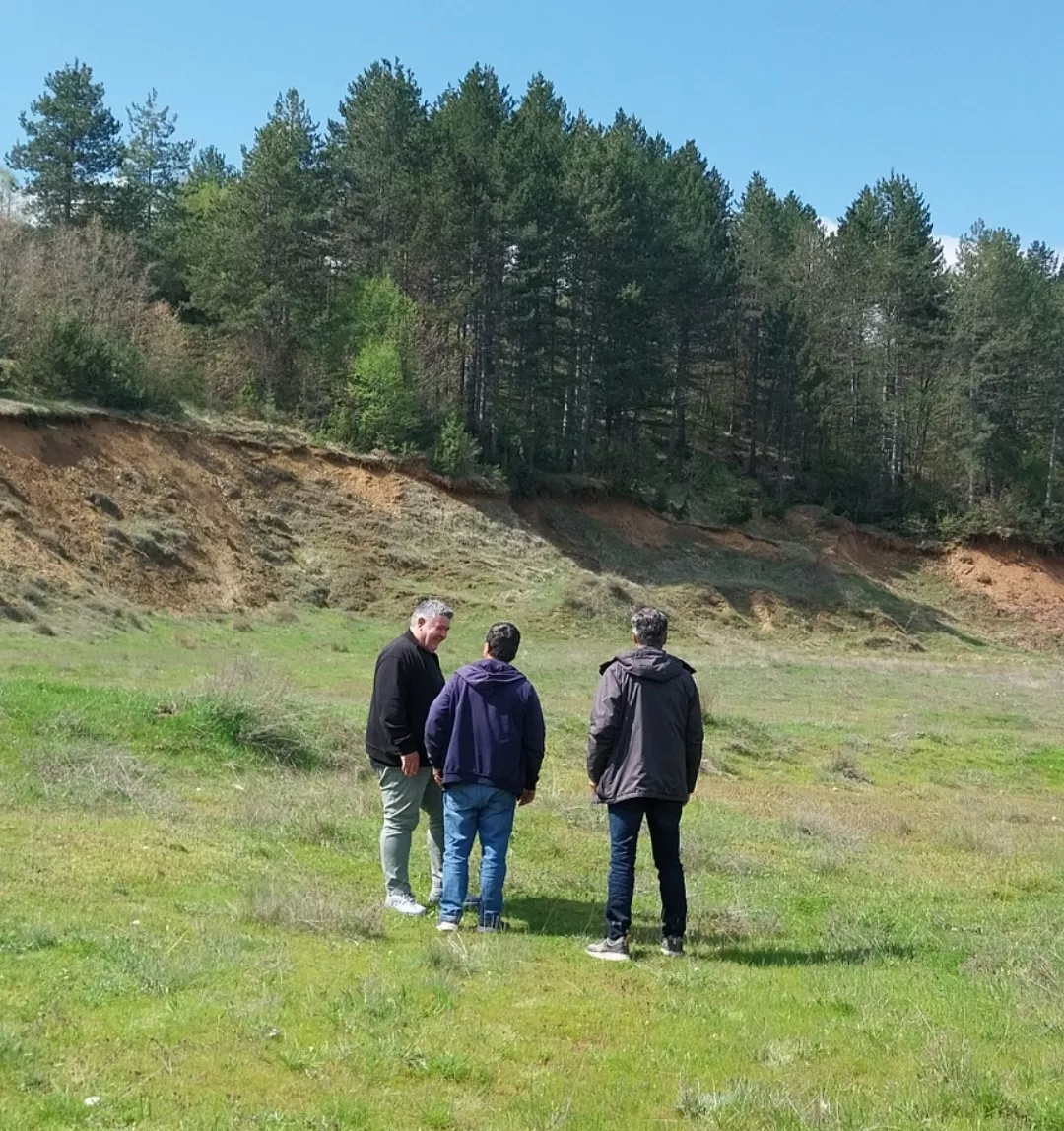 Αυτοψία στον Δίλοφο Βοΐου: Άμεση ανάγκη αποκατάστασης λόγω επικινδυνότητας της δημοτικής οδού #6