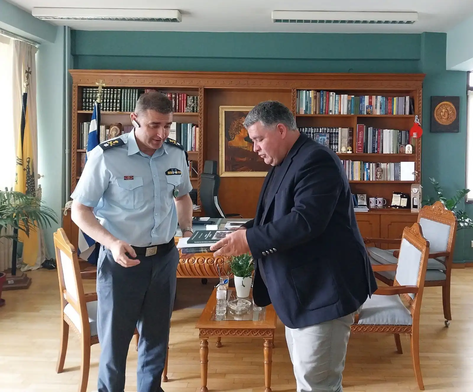 Συνάντηση του Αντιπεριφερειάρχη Π.Ε. Κοζάνης Κωνσταντίνου Βύζα με την ηγεσία της Ελληνικής Αστυνομίας στη Δυτική Μακεδονία
