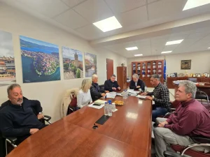 Υπογραφή Σύμβασης για το έργο: «Εξειδικευμένες Εργασίες Δεκαετούς Συντήρησης  Αποκατάστασης Ζημιών Λιμναίων Υποδομών Πολυφύτου»