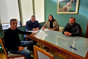 Υπογραφή Σύμβασης για τη συντήρηση του Περιφερειακού δρόμου Βλάστης και τη σύνδεσή του με το Επαρχιακό Οδικό Δίκτυο